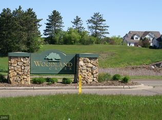 1416 Creekwood Dr, New Richmond, WI 54017