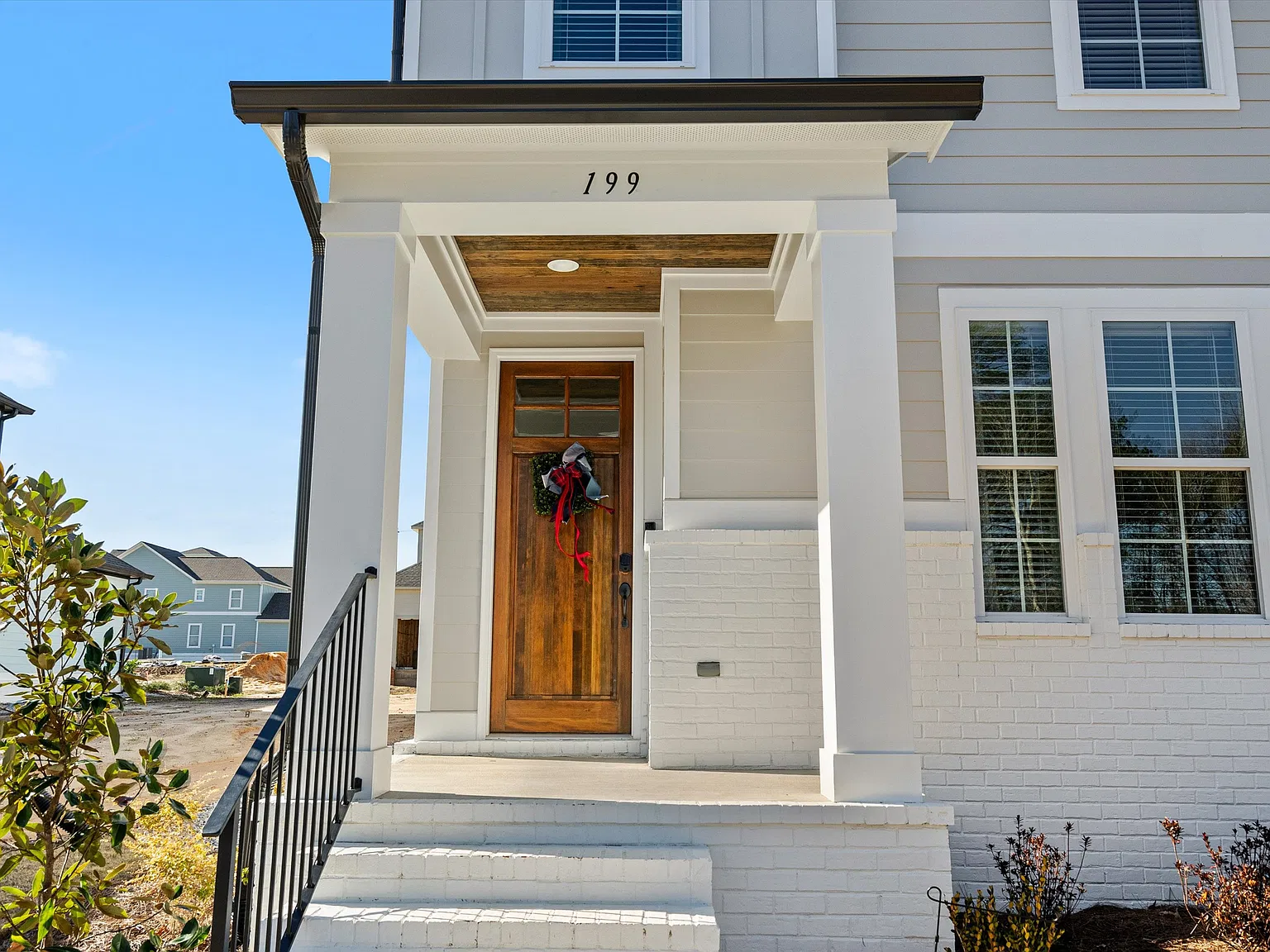 4 bed, 3.5 bath, 1623 sqft, $5,200 — Photo 3
