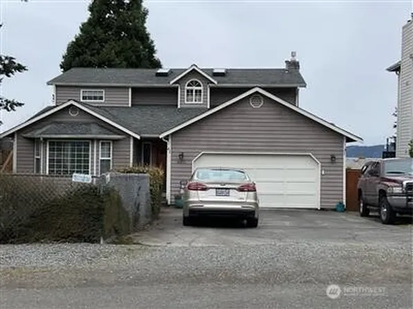 26455 Marine View Street S, Des Moines, WA 98198