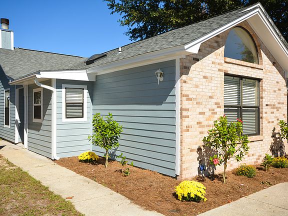 3rd image of 505 Woodland Park Cir