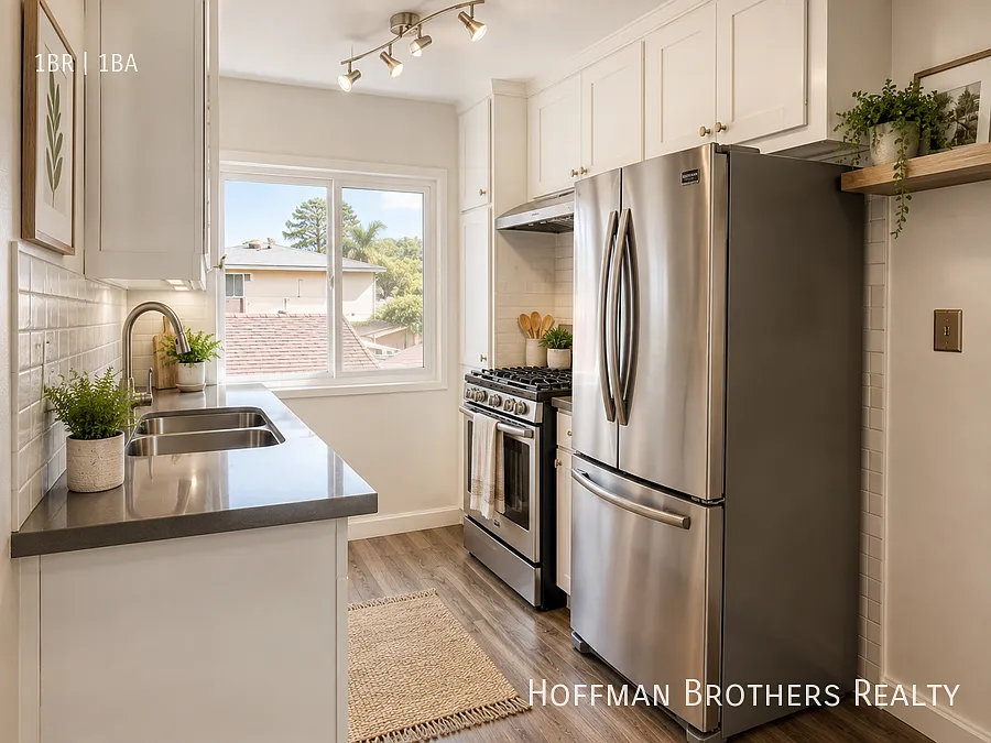 539 E Hyde Park Pl Inglewood, CA 90302 — Photo 2
