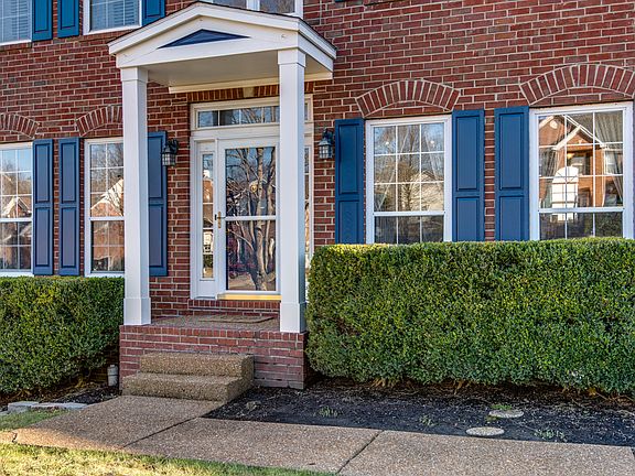 3rd image of 233 Dandridge Dr