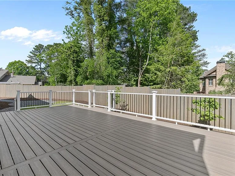 1296 Hilton Dr — Photo 47