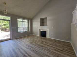 108 Nathan Pl, Yorktown, VA 23692