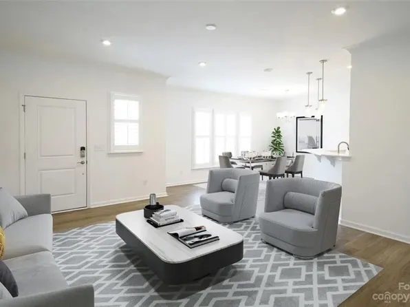 22047 Lani Dr, Charlotte, NC 28273