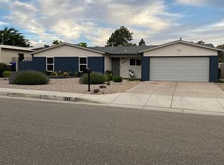 7116 Derickson Ave NE, Albuquerque, NM 87109