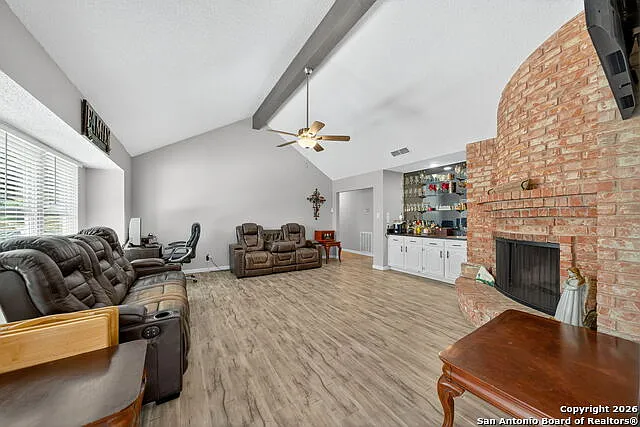 3413 Foxbriar Ln — Photo 8