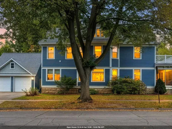 644 S Jackson St, Green Bay, WI 54301