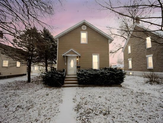 617 Washington St, Highland, IL 62249