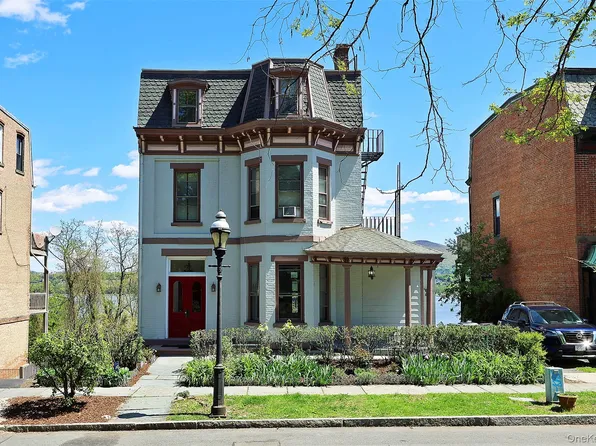 170 Montgomery Street, Newburgh, NY 12550