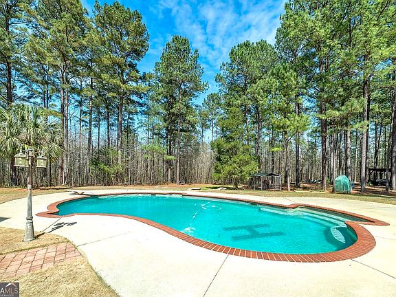 4th image of 4860 Peeksville Rd