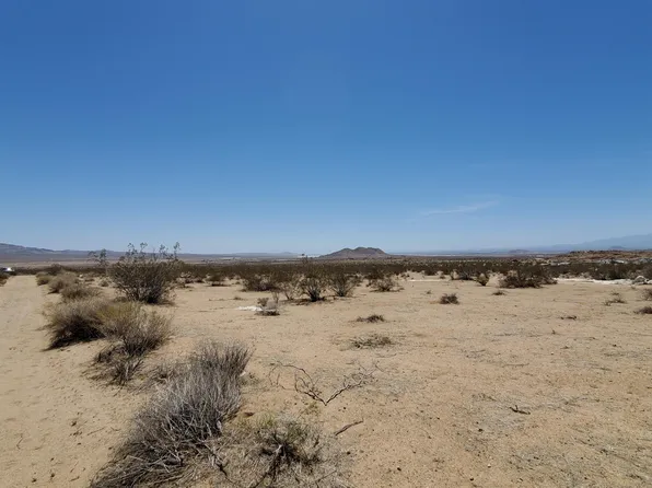 Avenue I8 E, Lancaster, CA 93535