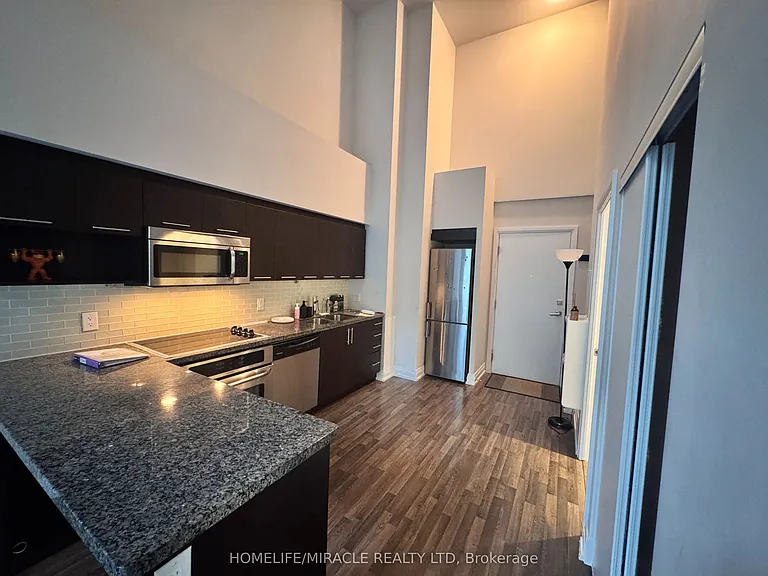 555 Wilson Ave #103 — Photo 14