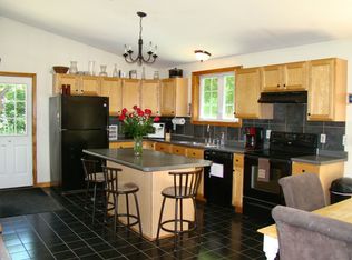 16 Lucys Dr, Poland, ME 04274