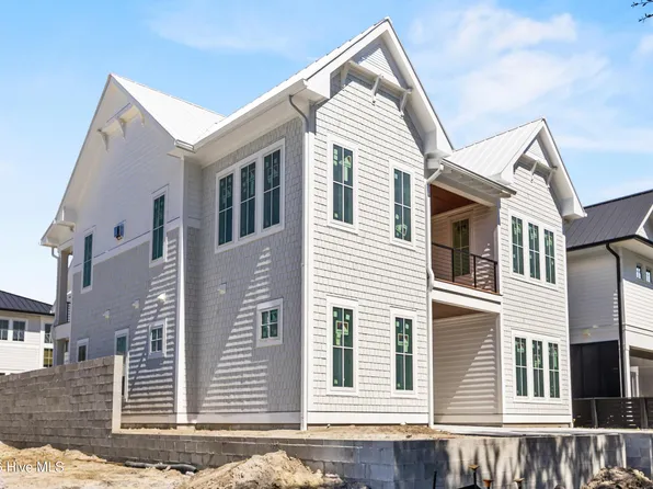 333 Airlie Road, Wilmington, NC 28403