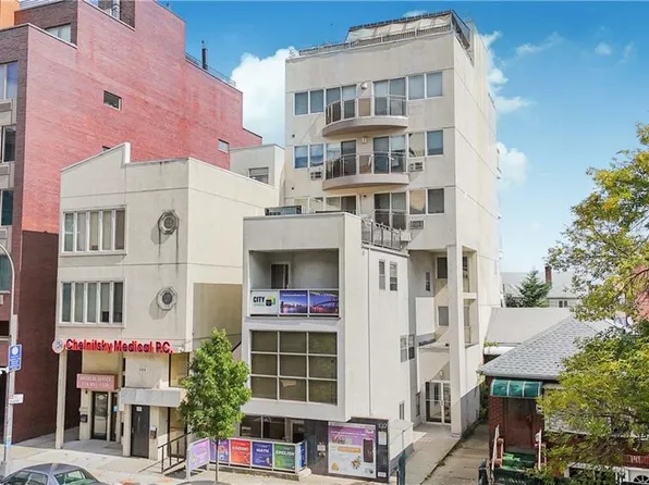 137 W End Ave APT 2A, Brooklyn, NY 11235