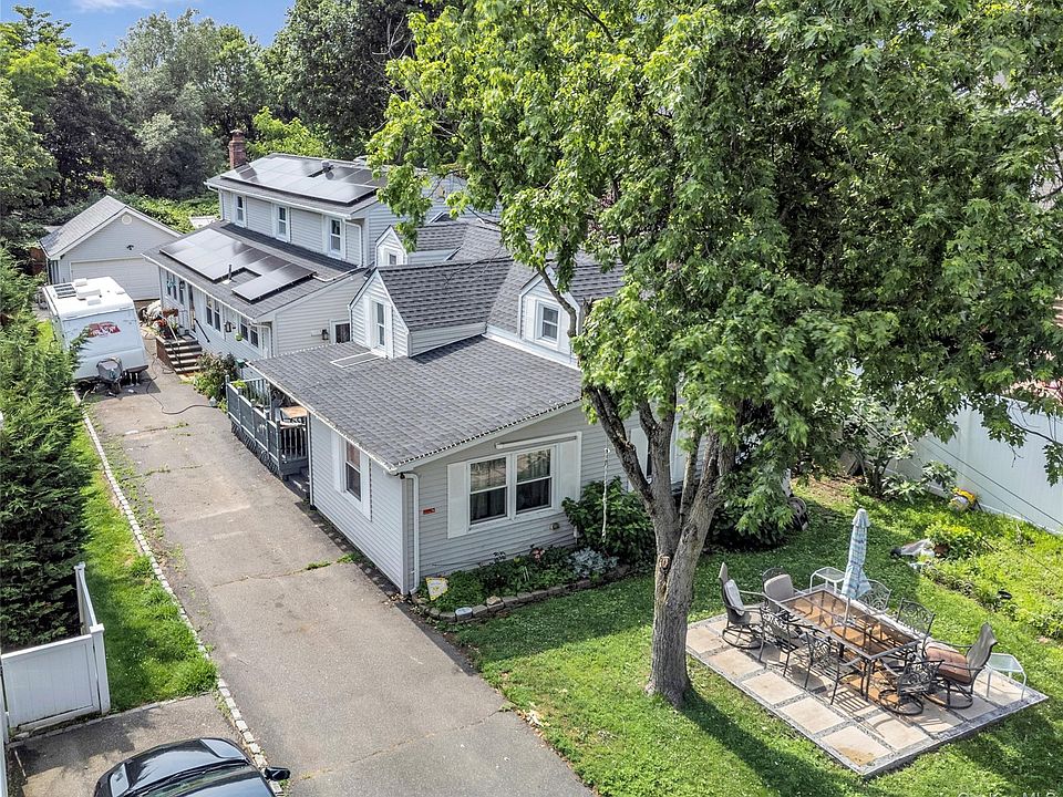 1st image of 2340A Jackson Avenue