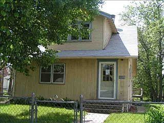 1st image of 4411 Parker St