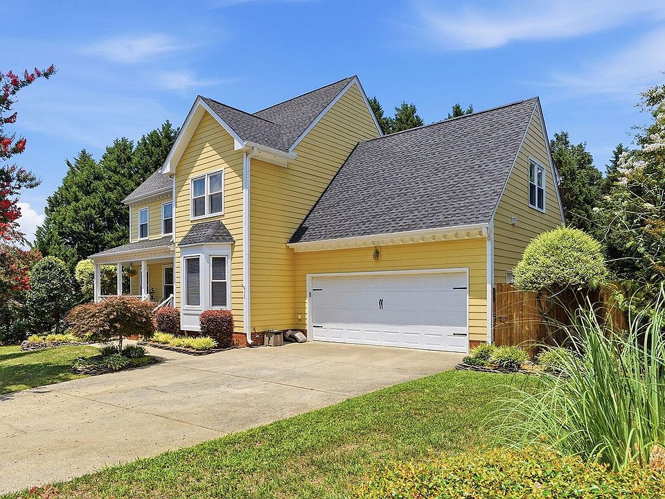 1st image of 2007 Castleburg Dr