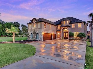 11553 Grandview Dr, Montgomery, TX 77356
