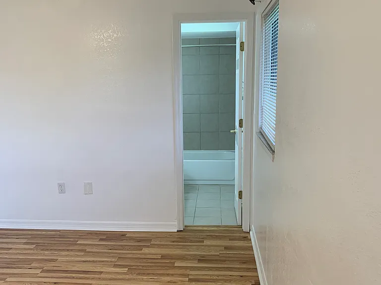20190 Navajo Ln — Photo 38