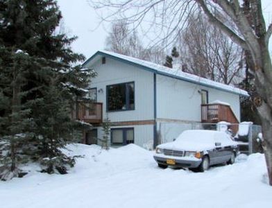 12821 Nora Dr, Anchorage, AK, 99515