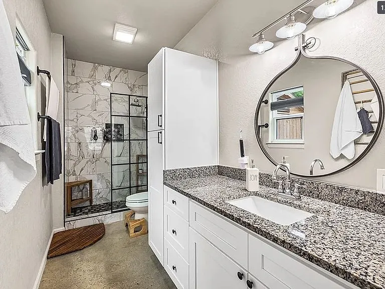 506 Burleson Blvd — Photo 16