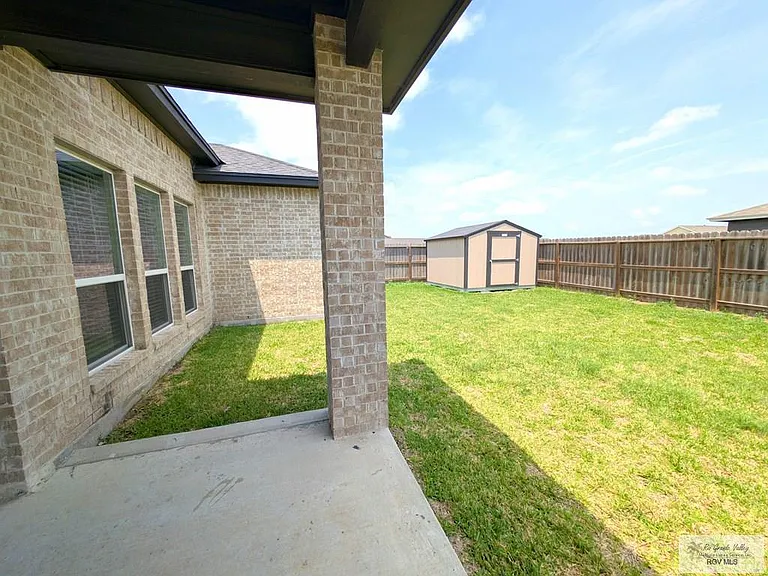 2602 Martell St — Photo 22