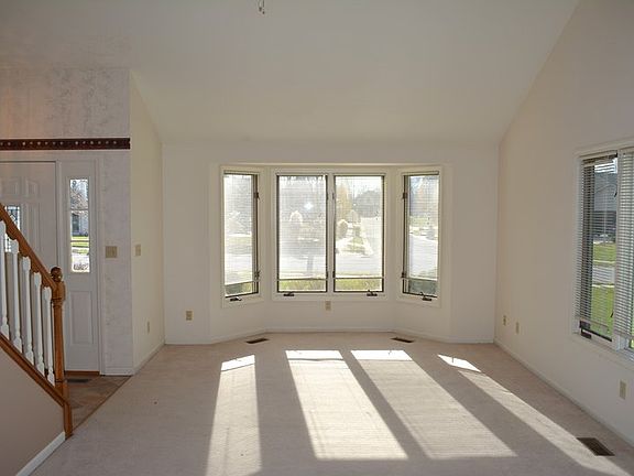 4th image of 116 Lakeview Dr