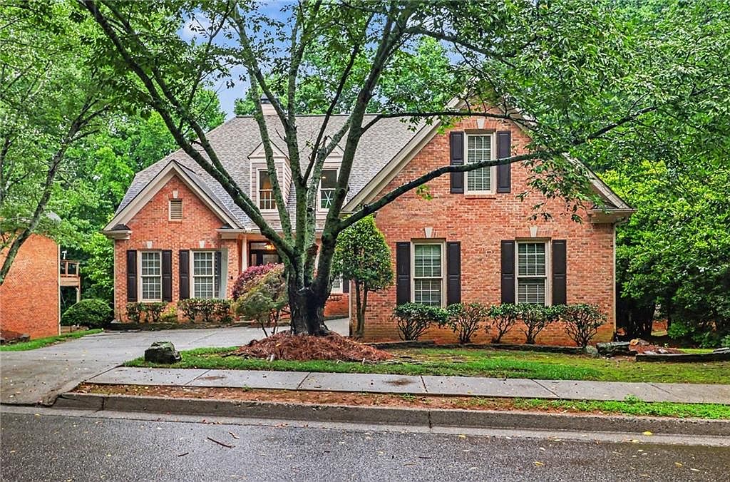 1120 Longcreek Pointe