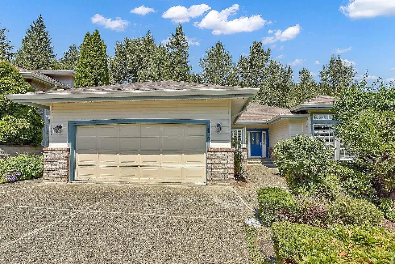 36047 Empress Dr photo 1