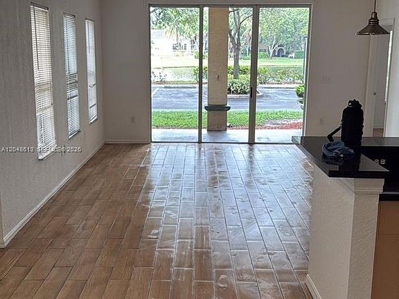 5th image of 2541 Centergate Dr APT 101