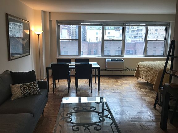4th image of 300 E 46th St APT 11H