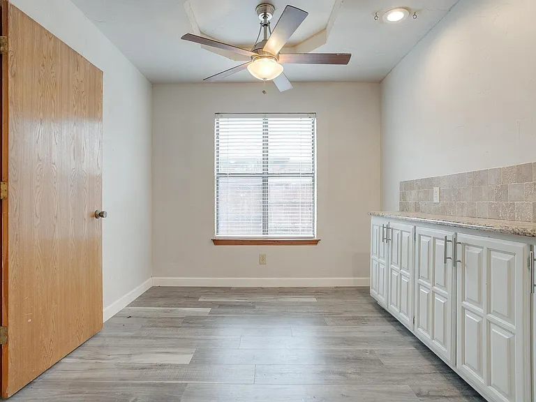 5629 Guadalajara Dr — Photo 22