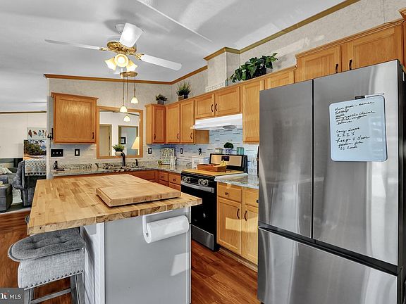 4th image of 500 Mount Airy Rd APT 11