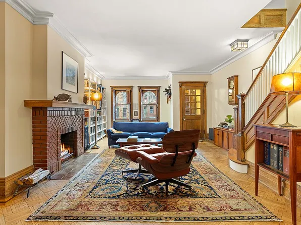 18 Rutland Rd, Brooklyn, NY 11225