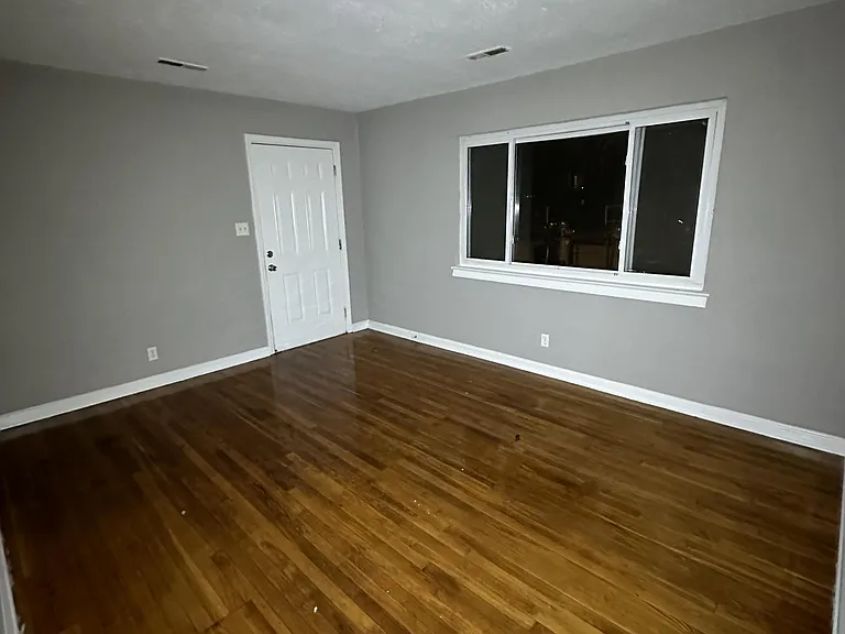 2105 Rawlings St — Photo 6
