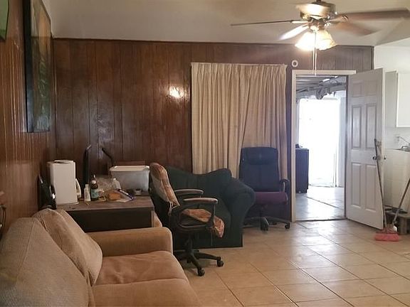 5th image of 11307 Carvel Ln