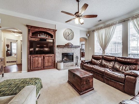 4th image of 6915 Raven Meadow Dr