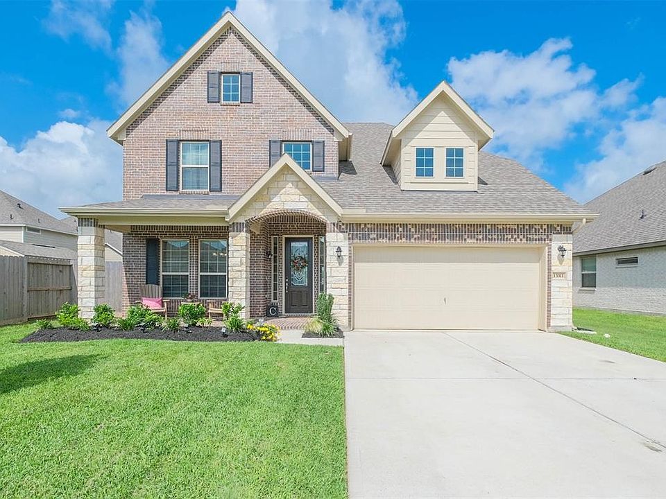 1st image of 13311 Village Circle Dr