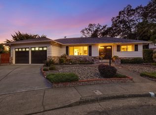 118 Hollow Tree Ct, Santa Rosa, CA 95404