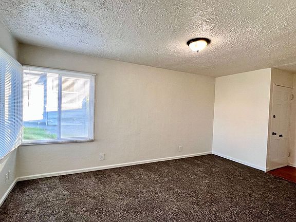 4th image of 2332 96th Ave #0