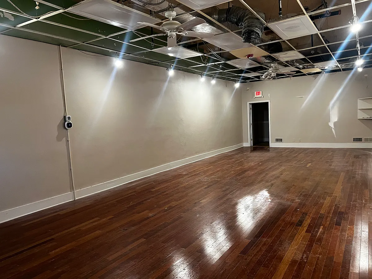 Building Photo - 399 North St #401