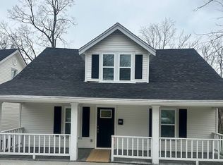 509 N 3rd St #B, Danville, KY 40422
