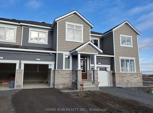 49 Bermondsey Way, Ottawa, ON K2S 2Y7