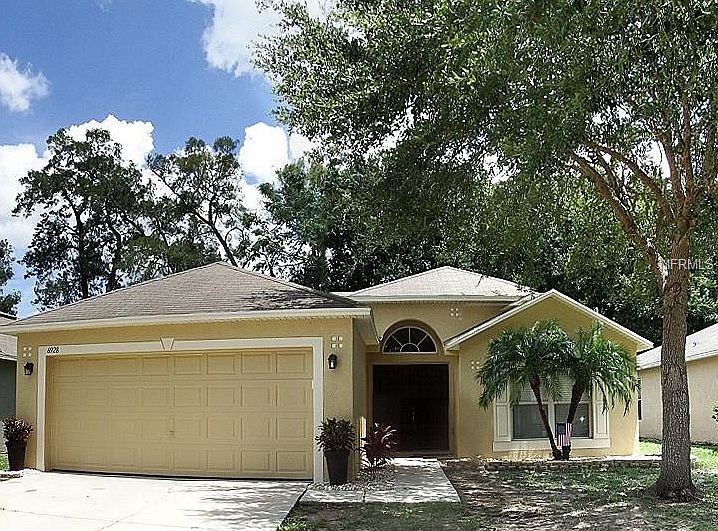 1st image of 6928 Crown Lake Dr