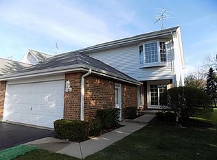 865 Barlina Rd, Crystal Lake, IL 60014