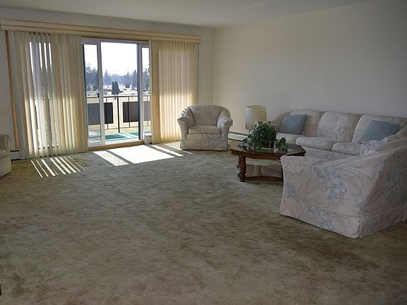 3rd image of 8025 W Oconnor Dr #2C