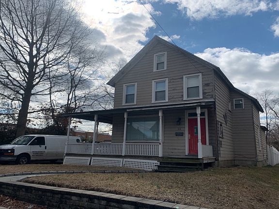 2nd image of 44 Ireland Pl