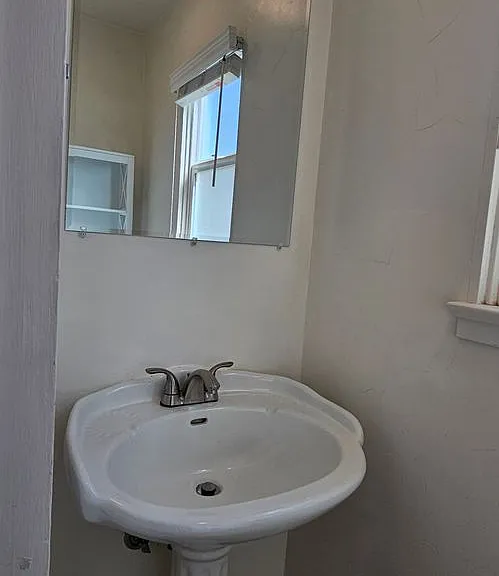 609 E Central Ave — Photo 17